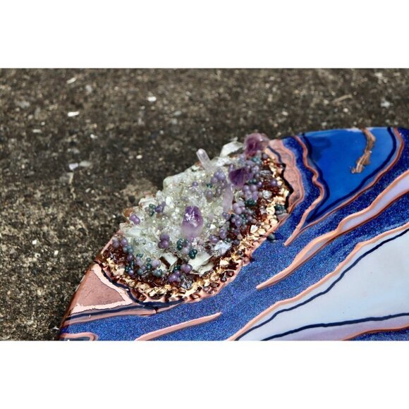 Geode Resin Art 18" Round Piece Purple Amethyst Crystals & Grape Agate - Picture 4 of 9